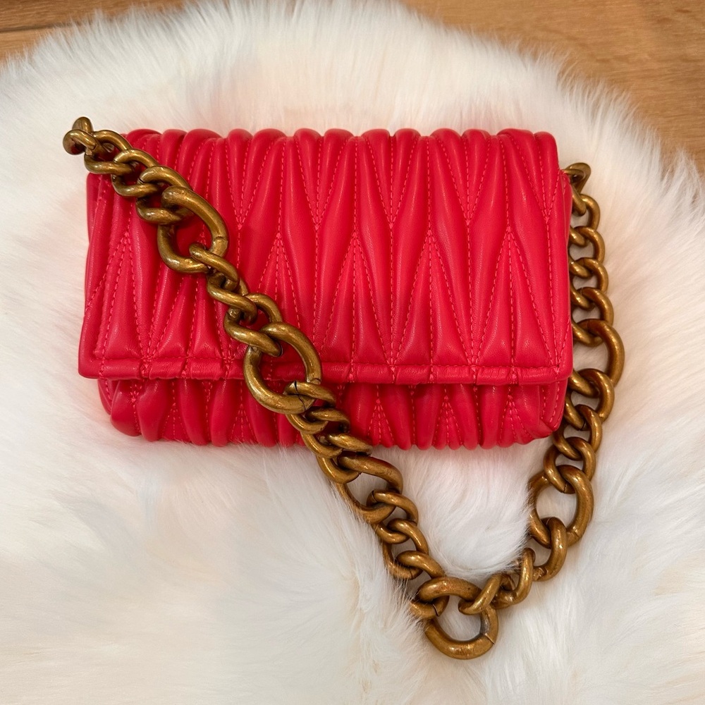 Pink Quilted Chain Shoulder Bag
